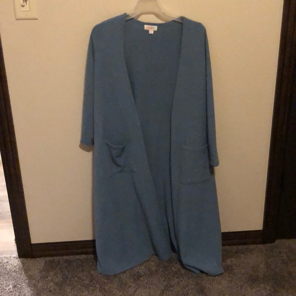 Lularoe Sarah sweater